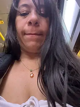 Dulce-miamilf - Naked, cum squirt in Store 🤫 is open