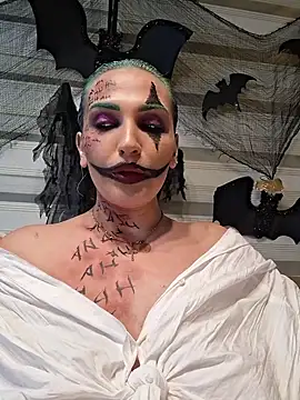 LaylaBlakes - Make Joker half naked 😈
