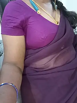 Tamil-hotwife - Oil massage on pussy