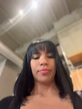 AlaiaStearling_ - flash tits public