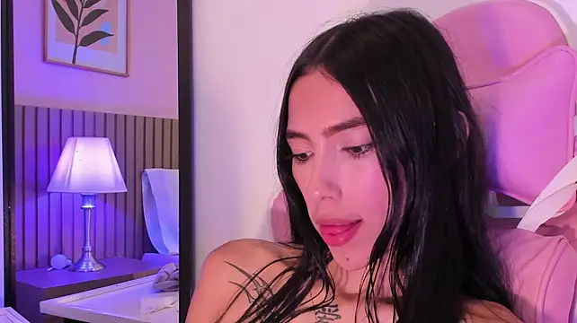Sexy_mich_18 - saliva in face