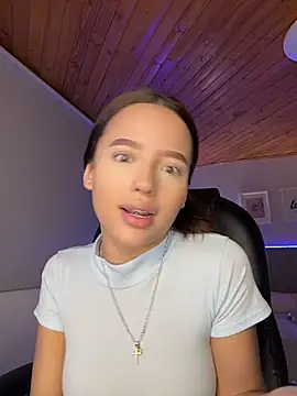 Sofia18_pinkk - Show panty 😮‍💨