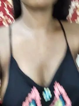 Long_hair_sexy_girl1 - Cream on boobs 🥵🫦