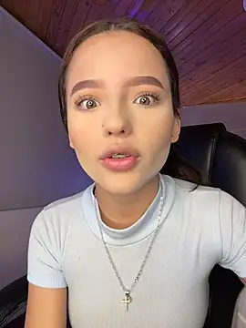 Sofia18_pinkk - Spank Face x2♥️