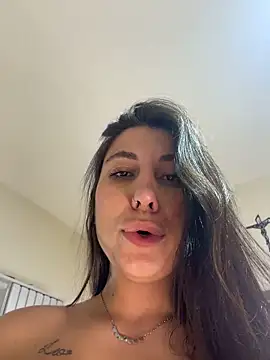 Carolini09 - Sentar no dildo/