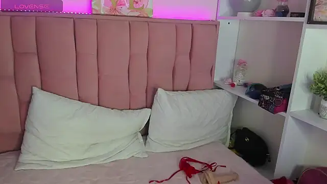 Karoline_5 - masturbation with a dildo 😏🔥💦🤤
