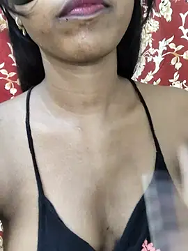 Long_hair_sexy_girl1 - Cream on boobs 🥵🫦