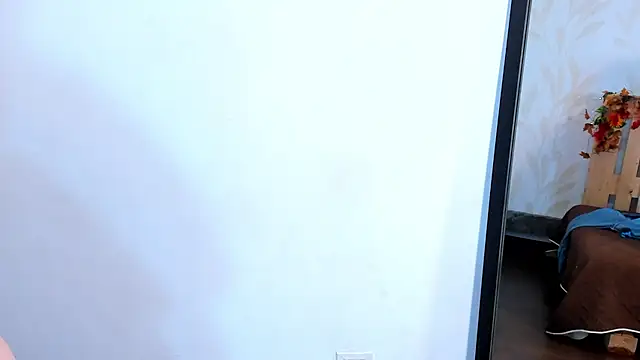 Dayana_precious - fingers inside in pussy.