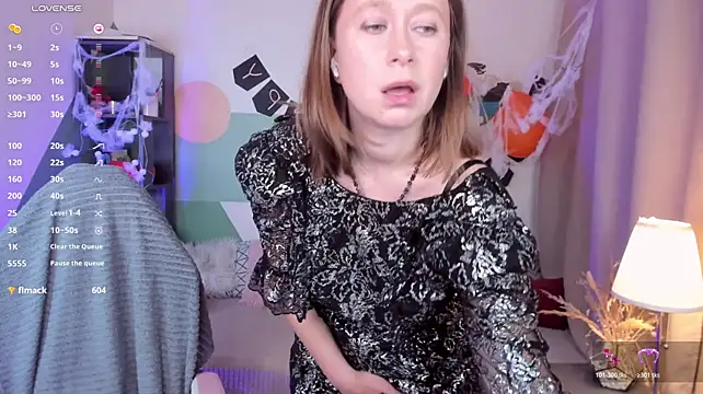 Brooke_lover - spanking myself :)