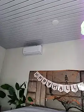 Tahira_21_ - Titsjobs