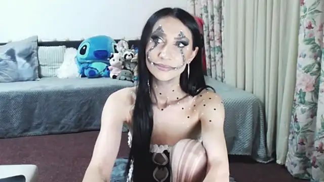 Maddison_Summer - keep me wet...make it rain<3
