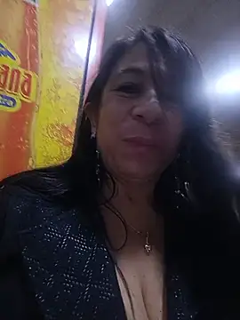 Dulce-miamilf - Naked, cum squirt in Store 🤫 is open