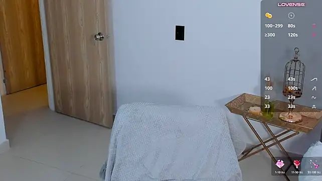 Chrishell_