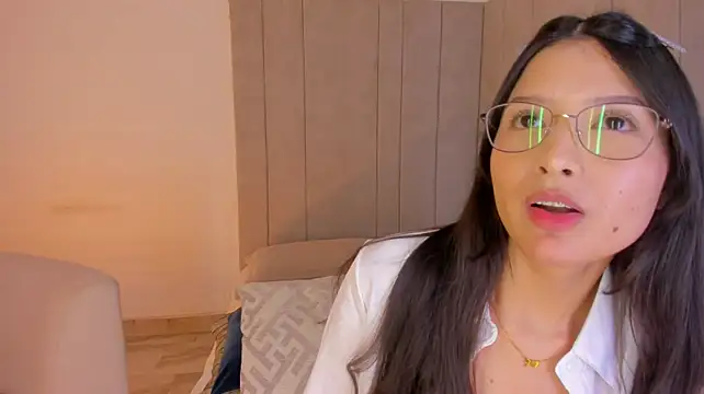 Luisah_ - Deep Ass Fingering 🤤
