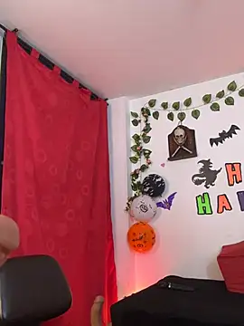MiaCollinssx - 👻cum in her face🎃