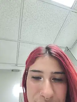 Nikky_Rose_ - Masturbating near your boss😈
