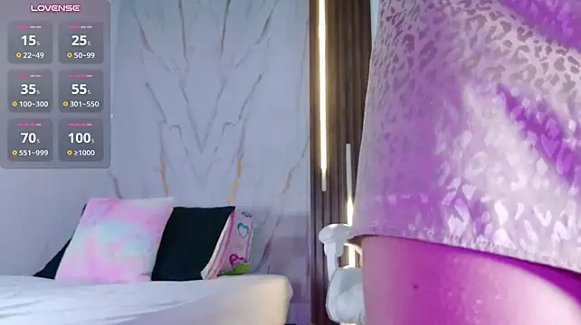 Mia_099 - Fuck me My pink pussy+SQUIRT 🌸💦