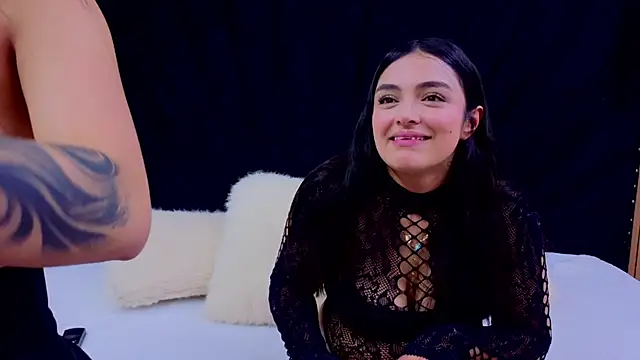 Kendall_Sweet- - suck dildo
