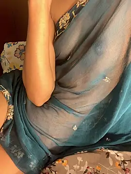 Sexy_roshni8