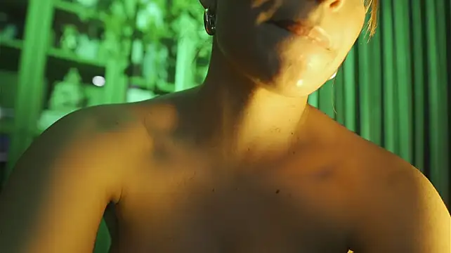 Ginevrafedez - Squirting and orgasm on my face😋