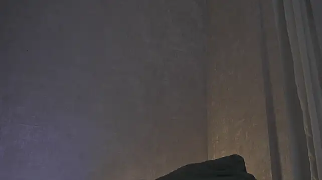VeniceWillarie - squeezing my tits