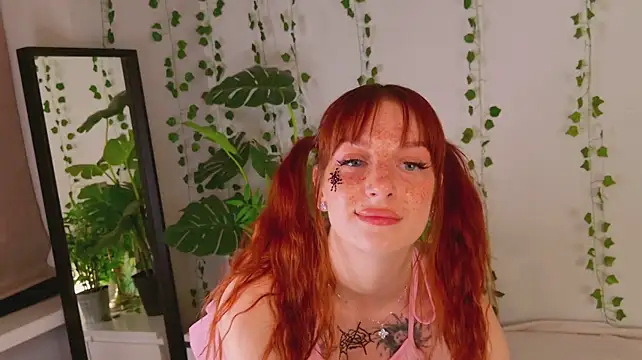 Milla_K1ss - nipple teasing