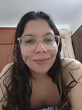 Carliina_Soussa - Mostrar cuerpo , vagina tocándose