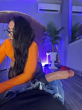 KatlynRous - finger in ass