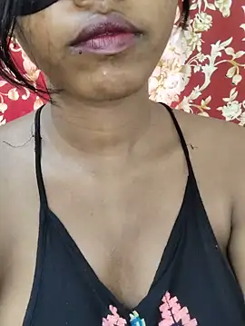 Long_hair_sexy_girl1 - Wearing saree ❤️😍❤️