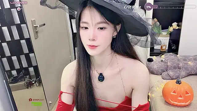 Yueyue-MM - 下空小狗侧趴2分钟打pp20下