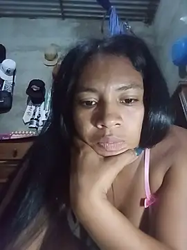Lavanya23 - Masturbándome 5 minutos