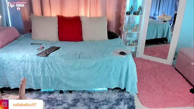 SofiiBell - ⭐⭐play my pusy dildo⭐⭐⭐