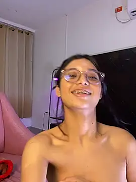 Shiora_nova - ❤️ RUB your cock against my pussy ❤️