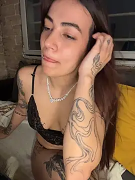 Addicthyy - Flash boobs @addicthyy