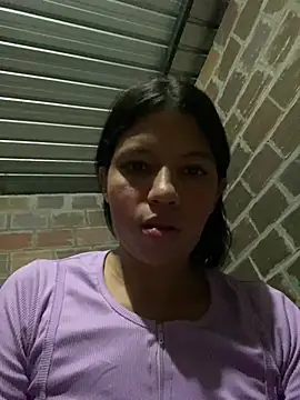 Broken_Latina_Whores_JE - Open pussy 😈😈