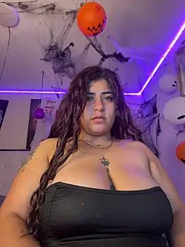 Kylievoosx - oil tits