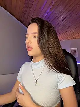 Sofia18_pinkk - SHOW OIL IN BOOBS💦🍒