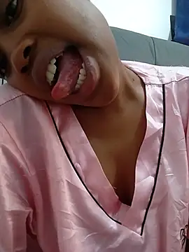Lily_tequila - Blow kiss twerk fingerpussy deepthroat