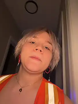Cutiepiespanks - Suck Dildo+ “Facial”
