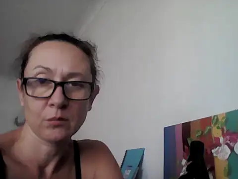 Cheeky_MILF - Undies off