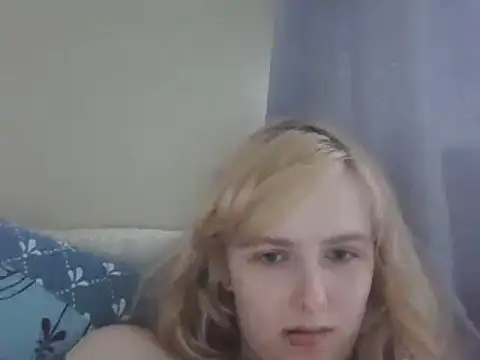 Valenciaishorny - I will fuck both holes with a dildo