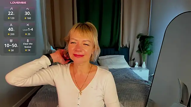 Ann_Annise - Take off my wet panties