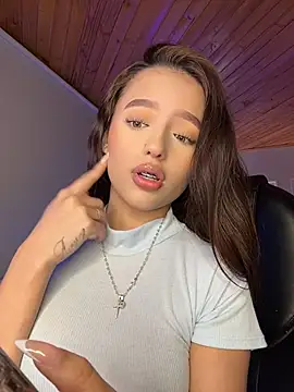Sofia18_pinkk - SHOW OIL IN BOOBS💦🍒