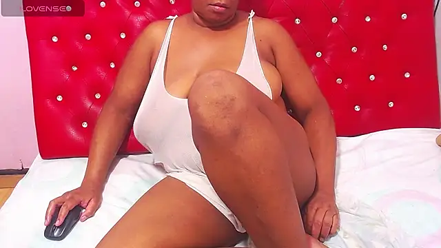 Wonderfuldiana - full cum and big squirt guys