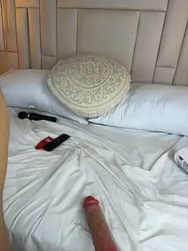 Isabellax21 - Oil show, juicy body💦