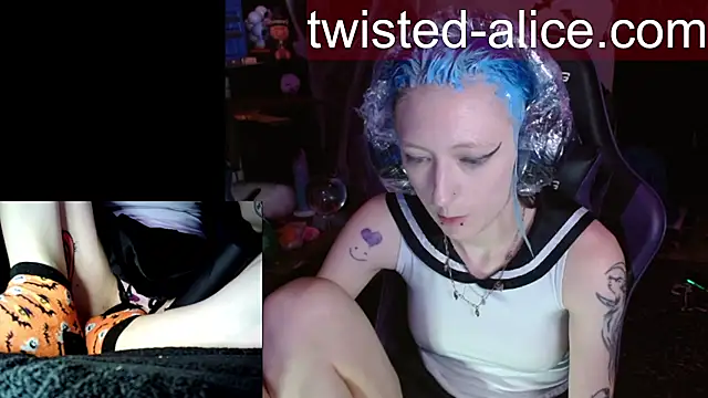Twisted_Alice