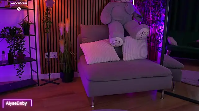 AlyseBaby - HOT PUSSY PLAY + DOMI