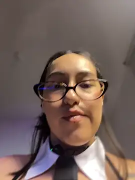 Kiss_Sophi - Ride dildo🙈🙈🙈