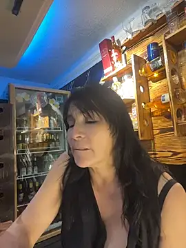 _Pamela04 - Fuck my pussy with beer bottle in bar
