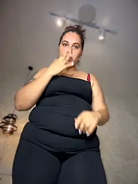 Mia__Navarro98__